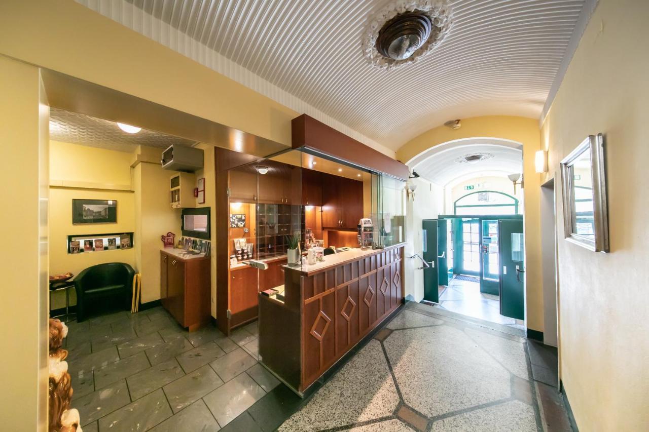 Hotel Bergwirt Schoenbrunn Wien Ngoại thất bức ảnh